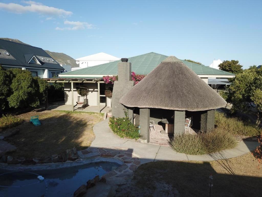 Olive Cottage Hermanus Exterior photo